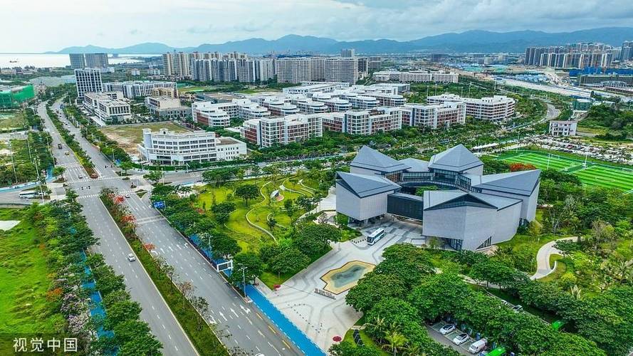 海南首个知识产权公共服务窗口在三亚崖州湾科技城挂牌设立